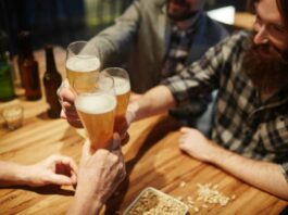 Heavy drinking takes a toll and leads to brain damage